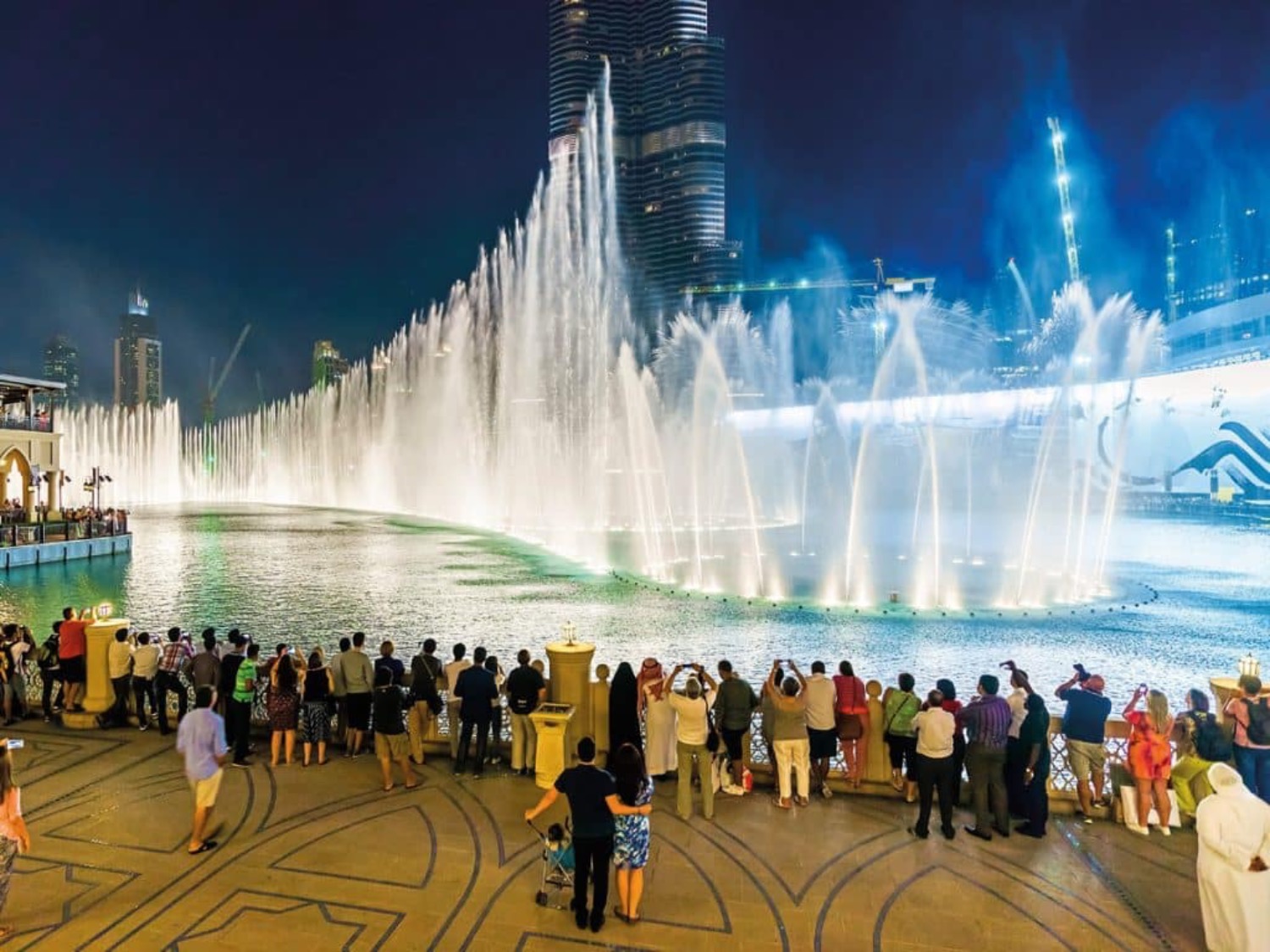 Dubai Fountain Returns in October | Full Overhaul | Die Geissens Real Estate | Luxus Immobilien mit Carmen und Robert Geiss – Die Geissens in Dubai