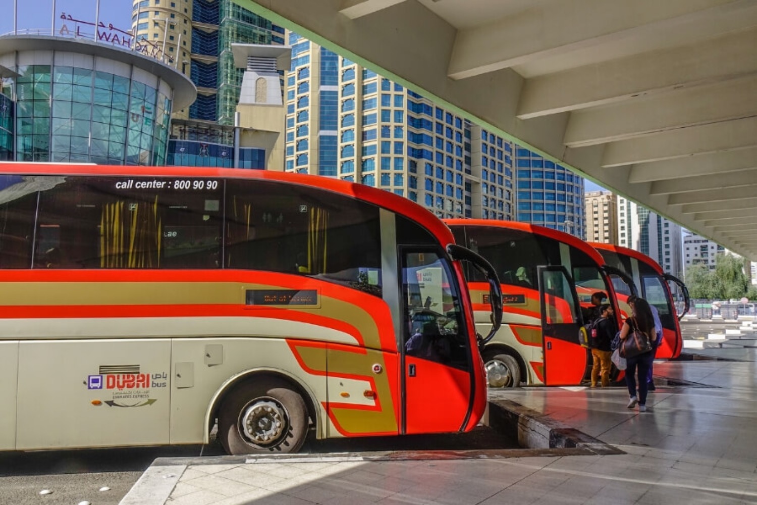 Dubai to Abu Dhabi E-Bus Now Live | Die Geissens Real Estate | Luxus Immobilien mit Carmen und Robert Geiss – Die Geissens in Dubai