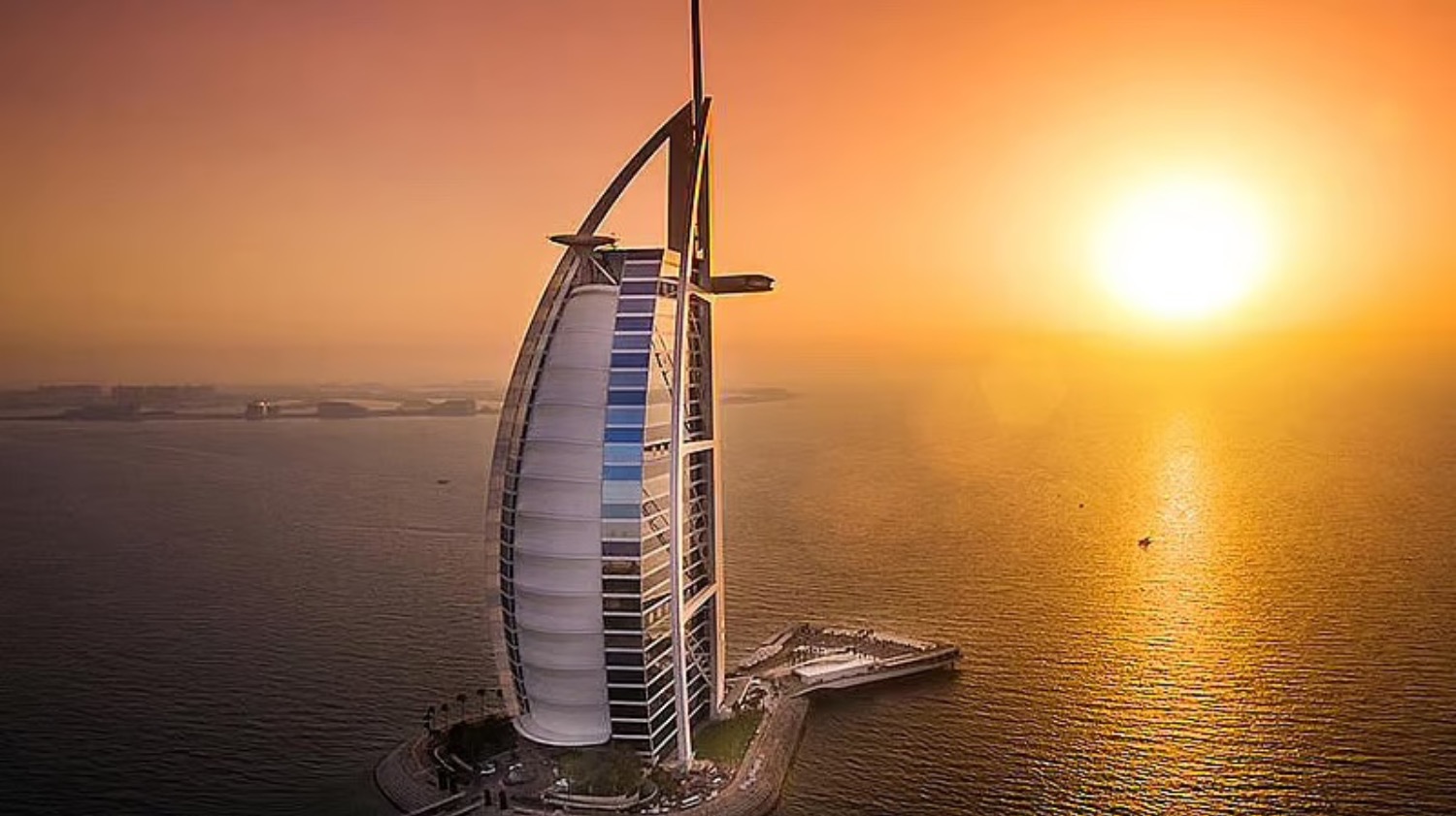 Dubai Hosts 7 of World’s 10 Tallest Hotels | Die Geissens Real Estate | Luxus Immobilien mit Carmen und Robert Geiss – Die Geissens in Dubai