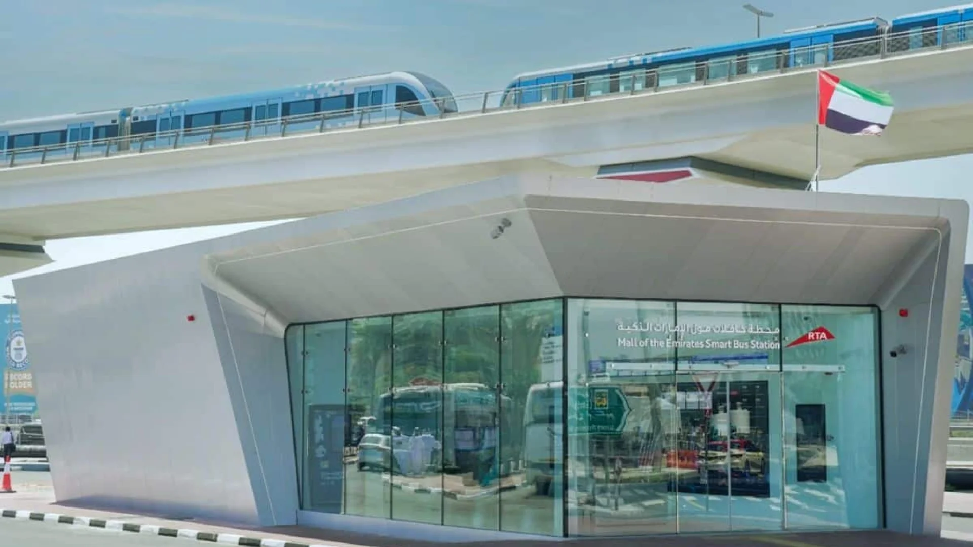 Dubaï inaugure sa première station de bus intelligente | Die Geissens Real Estate | Luxus Immobilien mit Carmen und Robert Geiss – Die Geissens in Dubai
