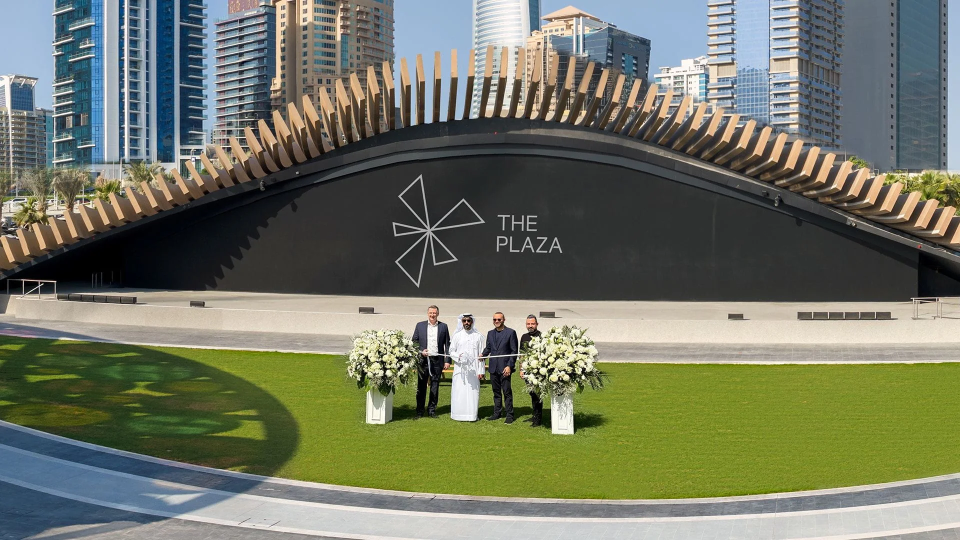 DMCC inaugure The Plaza à Uptown Dubai | Die Geissens Real Estate | Luxus Immobilien mit Carmen und Robert Geiss – Die Geissens in Dubai