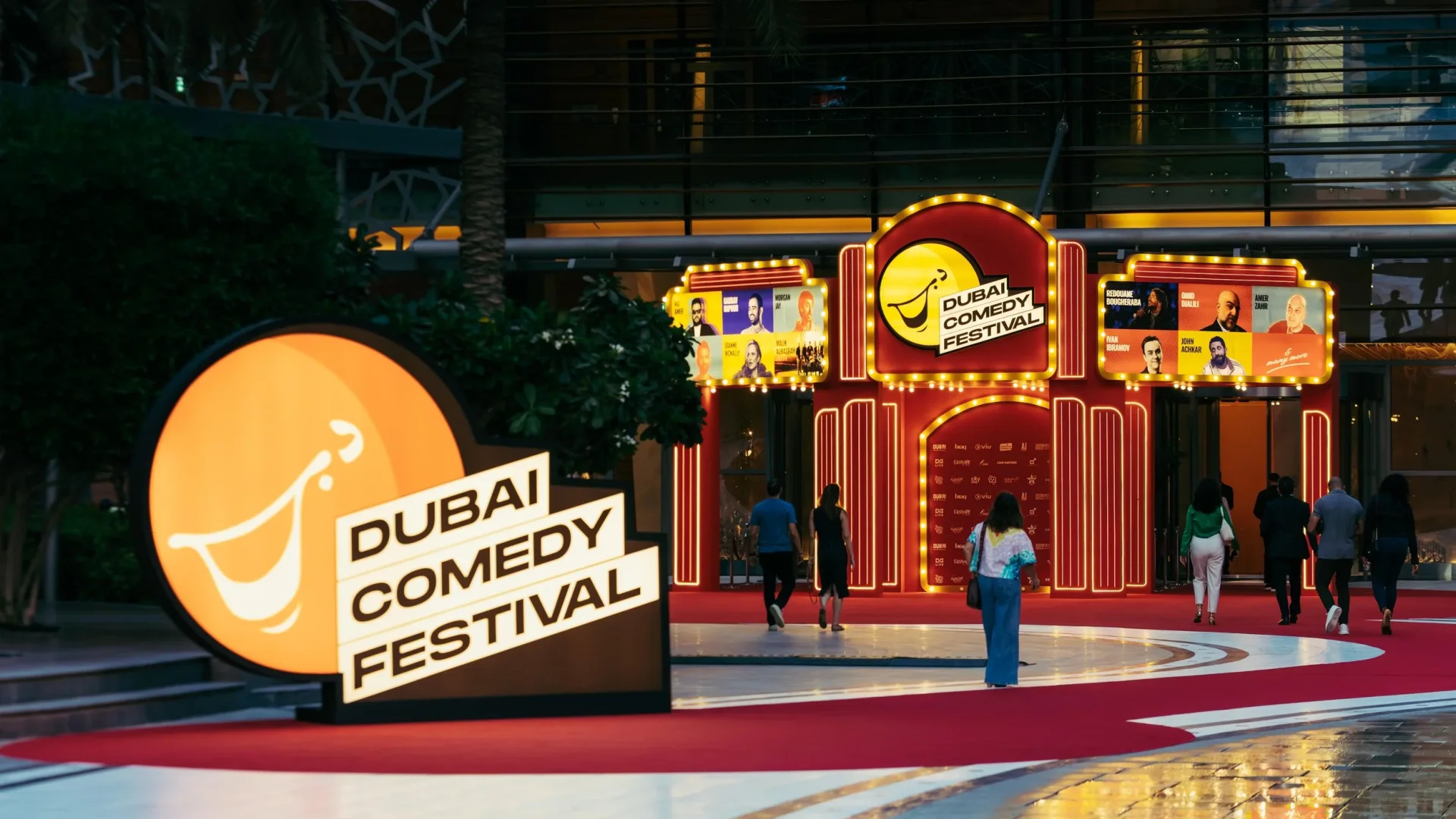 Dubai Comedy Festival 2026: Line-up & Highlights | Die Geissens Real Estate | Luxus Immobilien mit Carmen und Robert Geiss – Die Geissens in Dubai