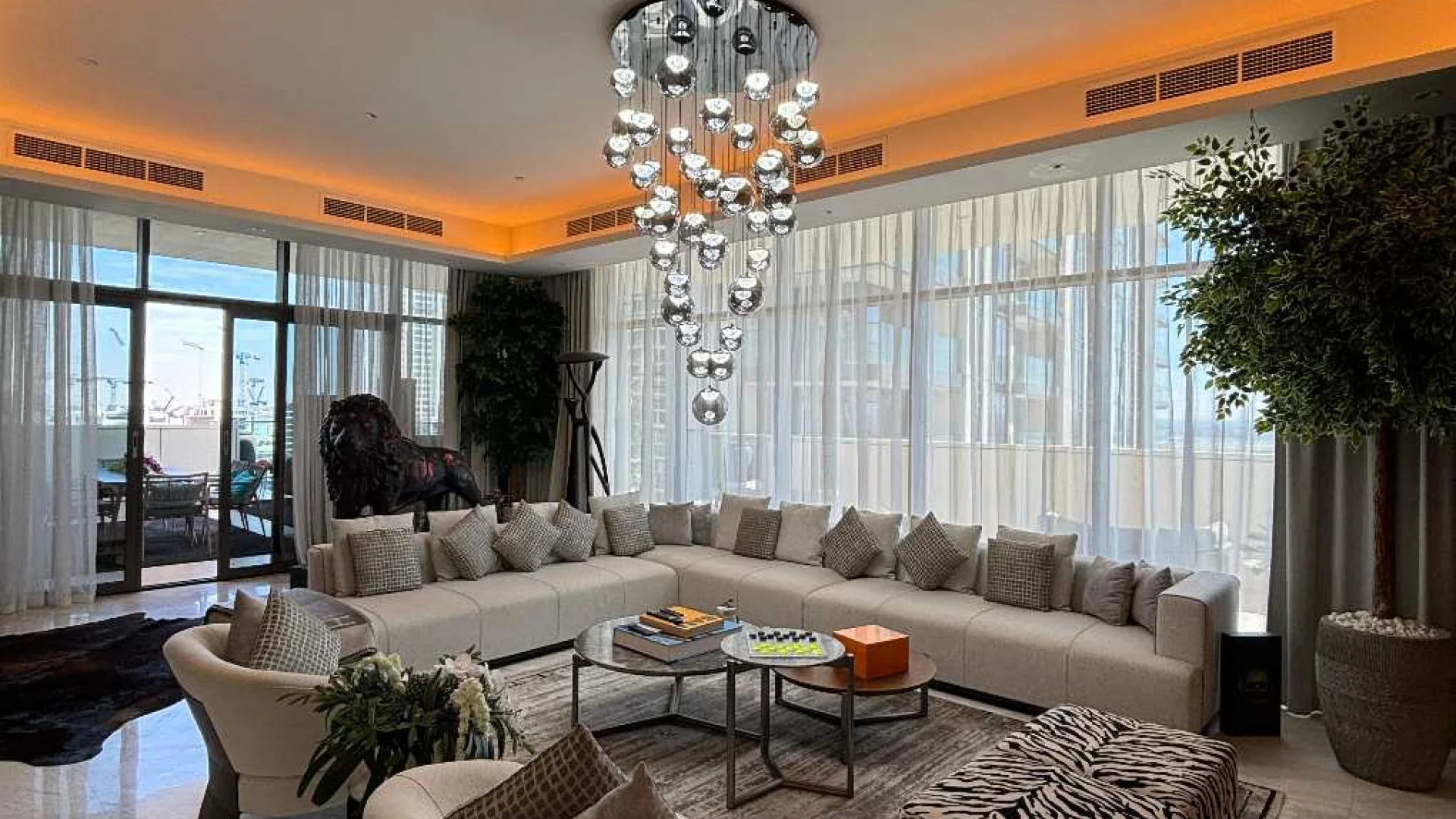 The Geissens rent out a Dubai luxury apartment | Die Geissens Real Estate | Luxus Immobilien mit Carmen und Robert Geiss – Die Geissens in Dubai