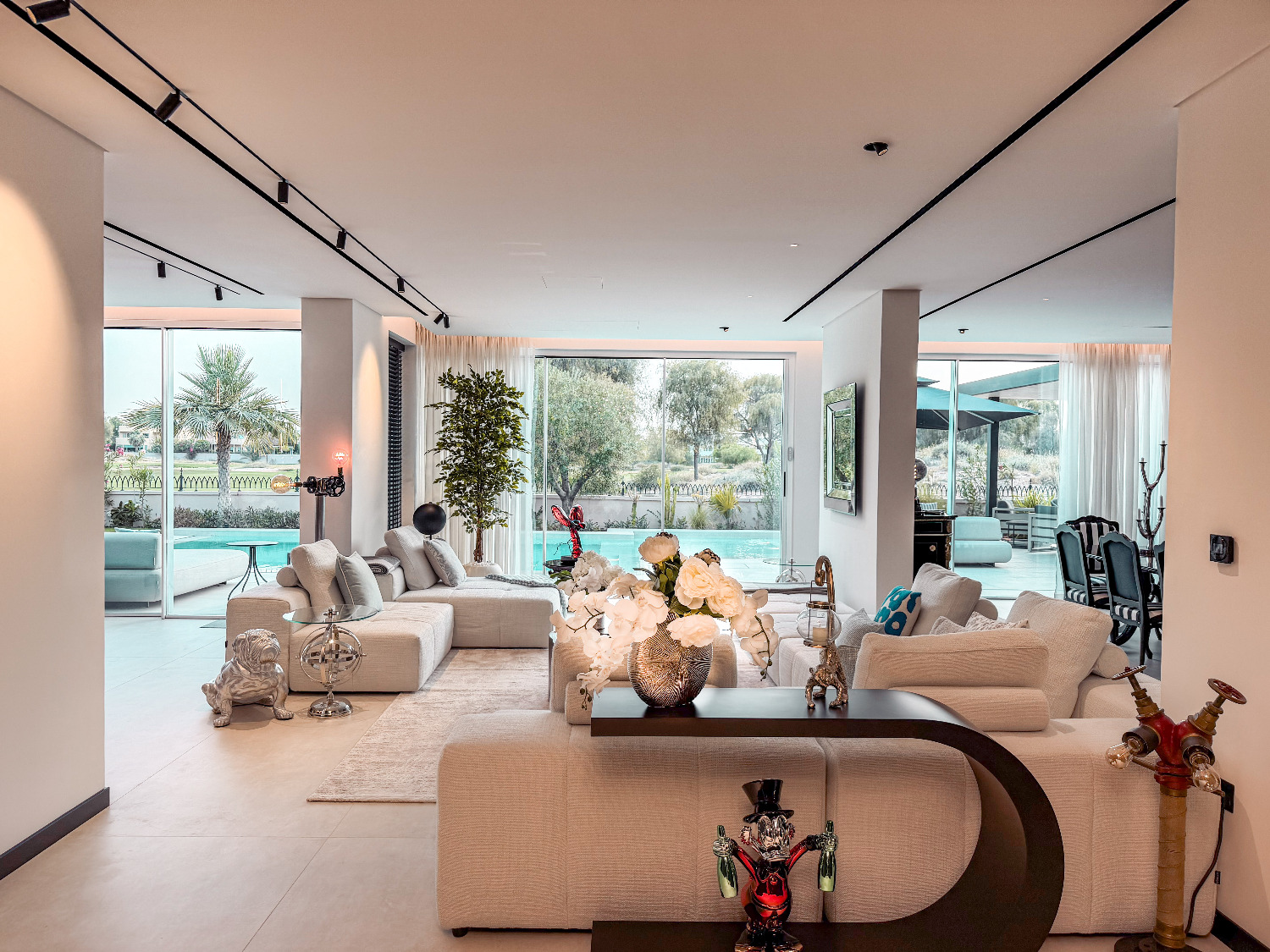 Villa de luxe rénovée à Mirador, Arabian Ranches